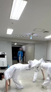 Jaemin gantiin mark buat challenge 2 way push-up bareng chenle, jeno Chenle dengan 2 gapura dream🤣 #chenle #jaemin #jeno #nctdream | Nadia