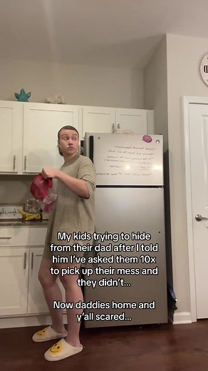 Yall better stop playing and start cleaning up your mess… moms have a softer voice, but when daddy walks in…. Now YALL WANNA CLEAN… #trending #viralsound #kidsscreaming #momsoftiktok