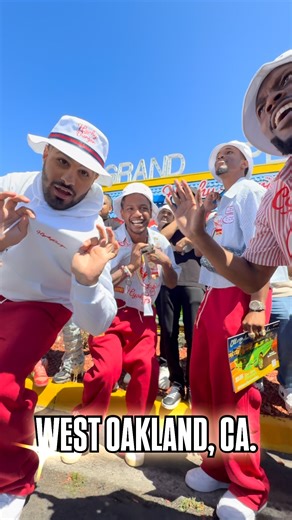 LOOVE MOORE 🦊🤙❣️ #𝕱𝖗𝖊𝖊𝖄𝖆𝕸𝖎𝖓𝖉🧠🪽 on Instagram: "THE ENERGY IS THERE !!! #HYPHY"