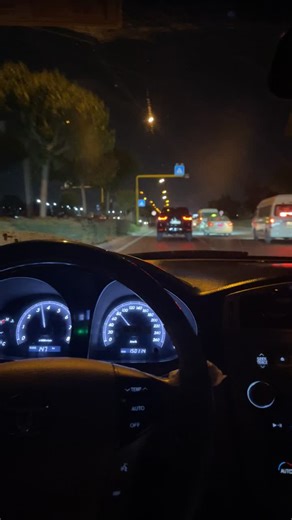 Avalon 2012 Sport: Comparisons and Reviews