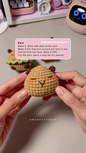 Exclusive capybara crochet pattern, capyburger design
