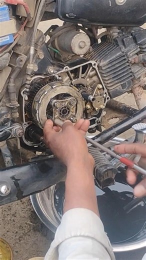 splendor bike ka clutch plate.. splendor bike service.. splendor bike timing chain change