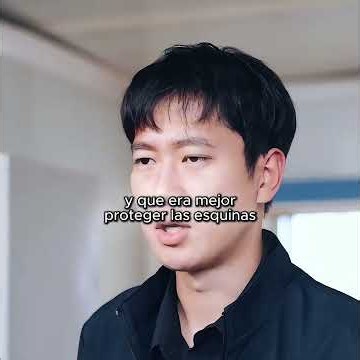 Salve a la gerente de la empresa #peliculas #movie #film #series #netflix #pelicula #cine #kdrama