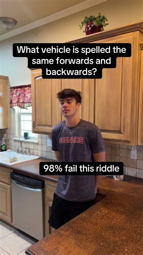 Holden Davenport on TikTok