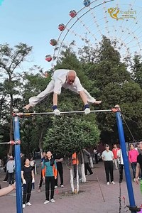 💪 Defying Age: Incredible 70 Men Show Off Calisthenics Skills! | Creative Inspiration For You