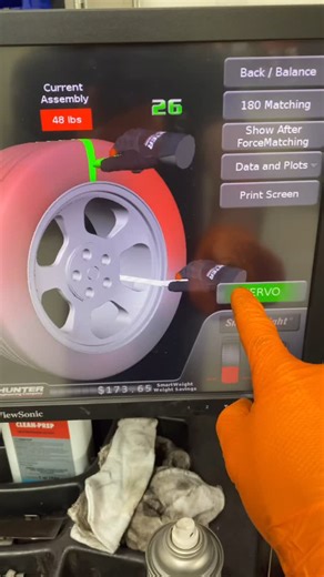 Jamie Caldwell on Instagram: "Road force balance explained using @hunterengineering Road Force Elite Balancer #mechanic #tires #carcommunity"