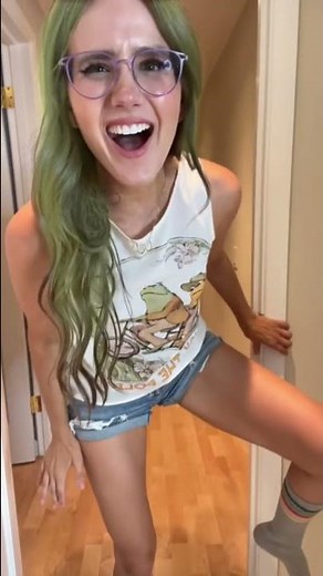 Toot toot #fart #comedy #funny #onlyfans #milf #gas #ibs