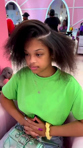 Cute leave out quick weave from stylist @nvme.hair #fyp #quickweave #naturalquickweave #bobstyle #leaveoutquickweave #hairbundles #bobcut #sidepartquickweave #hairtutorial