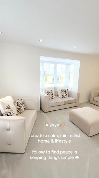 Less clutter, more calm ✨ #minimalism #minimalist Minimalist House Design Ideas, minimalist lifestyle, peaceful, calm home, underconsumption