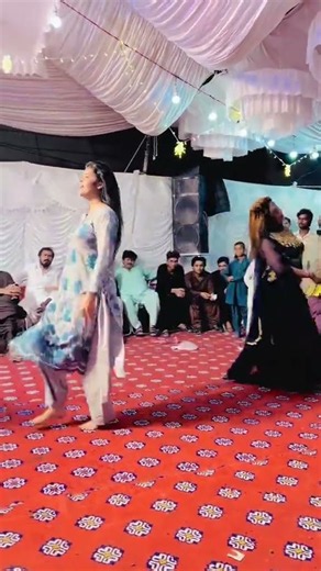 Amazing Pakistani Dance Performance 💃 | Beautiful Mujra Dance | Dance f Pakistan | Viral Dance Video