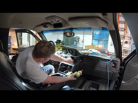 How to Remove the Center Console on a 2004 GMC 2500HD Duramax LLY