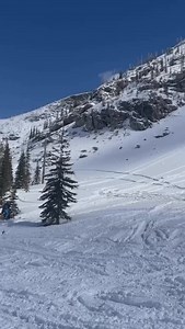 @selkirk_outer_limits • Spring Climbing In Idaho #skidoo #klim #skidoo850 #epicfail #justsendit #senditsaturday #sledderz #snowmobiling #snowridermagazine #justgonnasendit #hillclimb #snowmobilefails #selkirkouterlimits | Snowmobile Fails