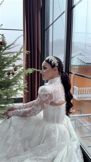 Hasmik Katrin (@hasmikkatrin1)’s videos with Ordinary (Wedding Version) - Alex Warren