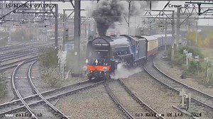 🚂Blue Peter test run... 📸 Locomotive Services Group #LNER Peppercorn #ClassA2 60532 'Blue Peter' heading out on a test run to #Preston and back this morning, accompanied by Railfreight Distribution liveried #Class57 57003 'Inter City Railway Society 50th Anniversary 1973 - 2023'. ℹ️Captured by our #Crewe cameras, hosted by Crewe Heritage Centre, working 5Z32 Crewe Holding Sidings to Preston. | Railcam
