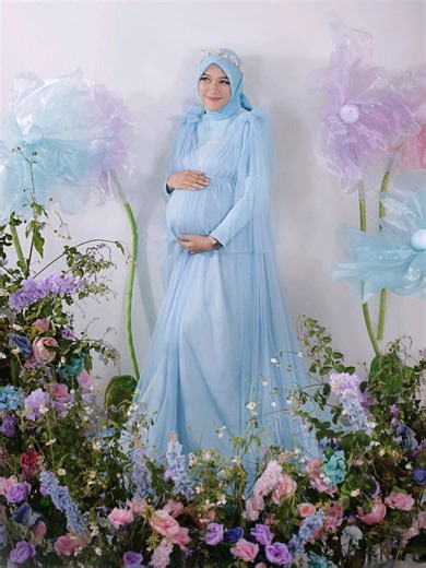masa moment ga setahun sekali di abadiin biasa aja?? Disc 15% Februari ,slot terbatas Rekomendasi studio foto maternity di salatiga buat ibu hamil di semarang,ungaran,ambarawa,karangjati, salatiga,solo,demak,magelang,boyolali. * free makeup * 2 free gaun hijab non hijab dengan ukuran s - xxxl * 2 konsep background yg Beda dari yg lain * fotografer profesional * pengarah gaya * tim yg membantu selama sessi foto * all file no edit * file edit * cetak foto Save biar ngga lupa,share ke temen bumil m