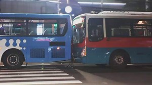 부산서 마을버스가 시내버스 추돌…승객 15명 다쳐