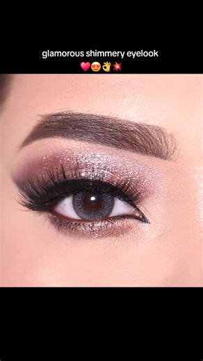Glamorous Shimmery Eyelook Tutorial for Stunning Eyes