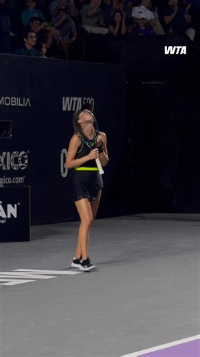 Leaving it all on the court! 😮‍💨 Magdalena Frech defeats Zhang in a thrilling three set battle and is into the finals in Merida. | WTA
