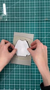 Chine Colle is an easy way to add colour, pattern and texture to your single-layer relief & intaglio prints. In our video tutorial, we take you through each step to create the perfect print! Head over to our website to watch 📺 #printmakingforthepeople | Handprinted