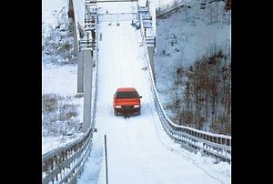 Audi quattro und Harald Demuth auf der Ski-Schanze Interview und Video