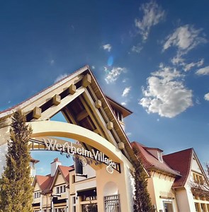 Genießt Euren Tag in Wertheim Village beim Shopping unter freiem Himmel 🌞 Ab sofort wird zum Shopping kein Termin und kein Corona Test mehr benötigt. Mehr dazu hier: https://bit.ly/3onhLtK Ob ein neues Lieblingsteil aus dem Village, neue Boutiquen oder hinreißende Kollektionen Eurer Lieblings-Designer: mit ganzjährigen Angeboten schaffen wir für Euch bleibende Erinnerungen. 💕 Bitte beachtet unsere Einkaufsrichtlinien bei Eurem Besuch - diese und weitere Informationen zu unserem Hygienekonzept 