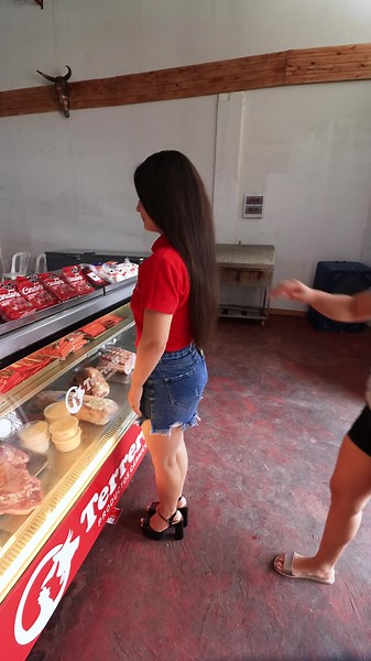 🚨 ¡Que no te confundan! En Distribuidora Terreros tenemos las mejores promociones en carne 🥩💯 📍 Encuéntranos en Mini Mercado Progreso - Sección Carnes Puesto #57 📦 Delivery GRATIS en toda la Selva Central los jueves. ¡Corre por tu pedido! 📲WhatsApp: https://bit.ly/InfoTerreros 📲Whatsaap: 954 625 872 📌UBÍCANOS: 🌴SAN RAMÓN (Mini Mercado Progreso - Sección Carnes Puesto #57) #CarneDeCalidad #PromoDelDía #CompraInteligente #SelvaCentral #CarnePremium #DeliveryGratis #ComidaCasera #RecetasFá