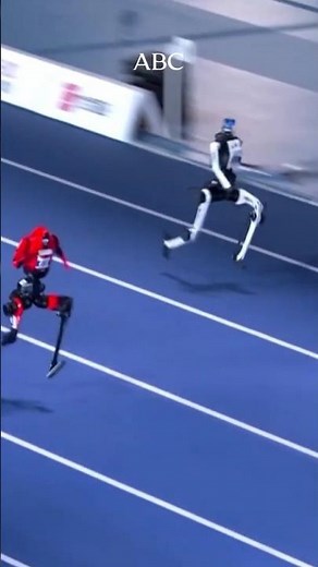 Humanoid Robot Breaks Human World Record in 100m Dash in Beijing, China