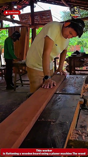 Precision Wood Surface Flattening Using Table Planer Machine in Workshop #powertools