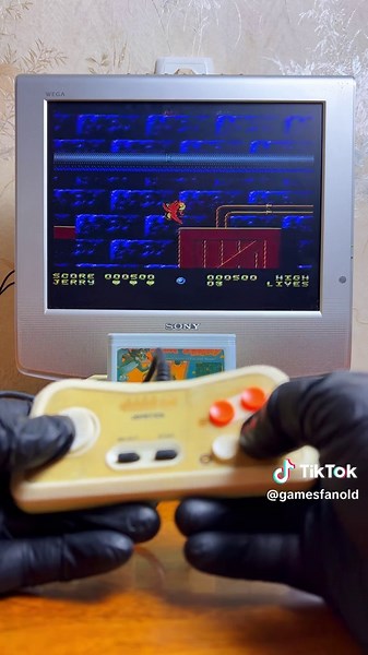 Desafíos de los juegos 8 bits de Tom y Jerry