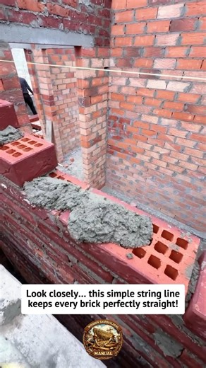 Bricklayers Use This Simple String Trick for Perfect Walls Every Time! #shorts #construction #DIY