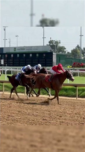Horse Racing at Churchill Downs in Louisville