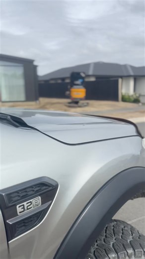 New Build Landscape Package Underway Today! 🌿🏡 We’ve just opened up our final project of the year and we’re pushing hard to have it all wrapped up in time for our clients lovely family to enjoy their brand new outdoor space for Christmas. 🎄✨ This one’s a KBS landscape package • Kwila fencing with steel-framed pedestrian gates • Fresh Readylawn for that instant green look • Mulched garden beds • Clean timber edging borders throughout A huge shoutout to Nic from NKLA Ltd Landscape Deaign for pu