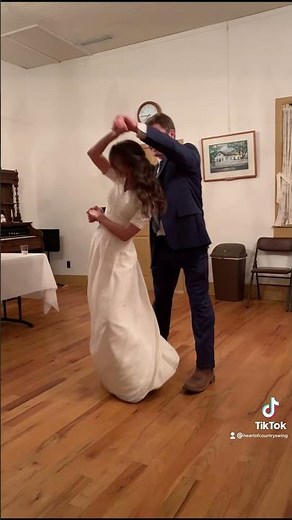 Romantic Country Wedding 1st Dance