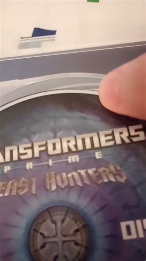 the discs of my brand new Transformers Prime complete season 3 on DVD