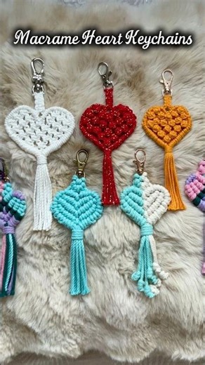 Macrame Heart Keychain Patterns #macrame #macramepattern