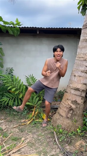 Hai ông cháu thử thách IQ370 đánh đàn sẽ ra sao?🚶🧗#shorts #cute🧚🦸k503