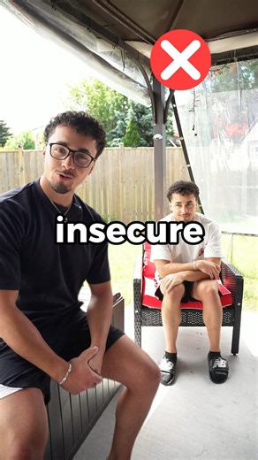 Habits That Make You Look Insecure