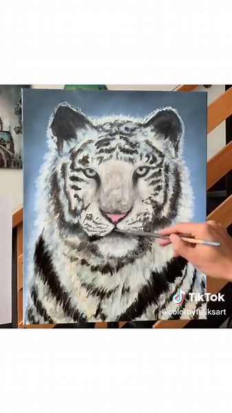 Learn How to Paint a Striking White Tiger with Acrylics