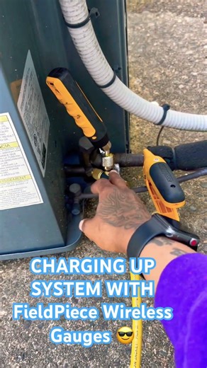 This Is How You Add Refrigerant To A System Using Your Wireless Gauges. #HVAC ‪@FieldpieceProducts‬