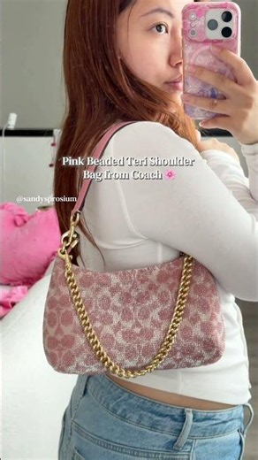 PINK BEADED TERI SHOULDER BAG FROM COACH 😱