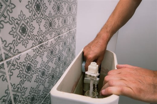 How to Replace a Toilet Cistern: Step-by-Step Guide