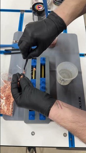 The Rockler 7-Piece Epoxy/Resin Mixing Set & Silicone Casting Mold for Pen Blanks