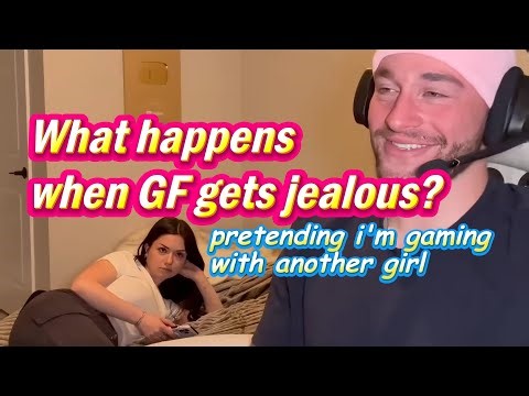 Funny😄｜What happens when a GF gets jealous?｜¿Qué pasa cuando una novia se pone celosa?