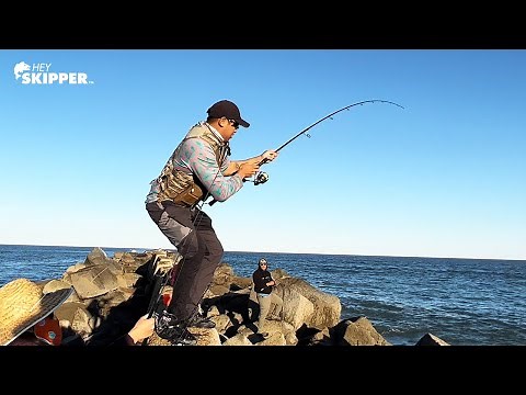 Use THIS Fishing Rig to Catch Fish EVERY TIME! Bottom Fishing for Dinner! (Catch+Cook)
