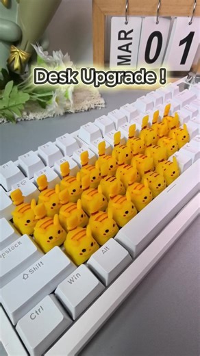 Your keyboard just got a Pokémon upgrade ! Our Pikachu silicone keycaps are just as soft and huggable as the Pokémon you love. #pikachu #keycaps #desksetup #Squishy #pokemon