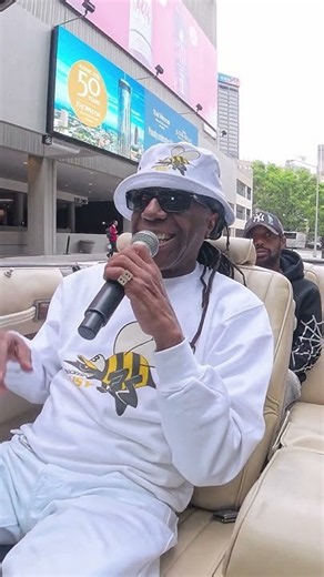 Busy Bee Performs His Classic “Suicide” Live #music #performance