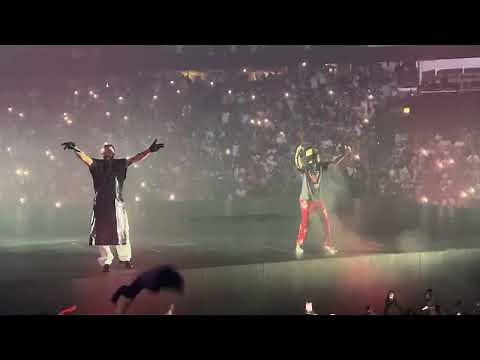 Drake & 21 Savage performed Jimmy Cooks/Rich Flex Live in Chicago!