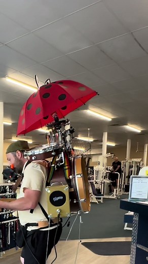 This is literally how I exercise 🏋️💪 #ericdanejaqua #edjomb #ericdanejaquaonemanband #onemanband #busker #busking #farmerfootdrum #farmerfootdrums #backbeat #backbeatattack #kayguitars #honer #harp #harmonica #leeoskarharmonicas #pignose #pignoseamp #downtownpetoskey #streetperformance #thestreets #mittenstate #puremichigan #purelove #explore #michiganmusic #michigan #petoskeymi #viral #viralvideo #omg #fyp #fypシ #fypシ゚viral #fypage #blues #rock #garagerock #funk #funky #music #musicvideo #ori