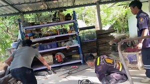 Deadly king cobra snake caught in couple's bedroom