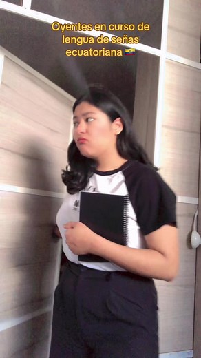 Curso de Lengua de Señas Ecuatoriana para Oyentes